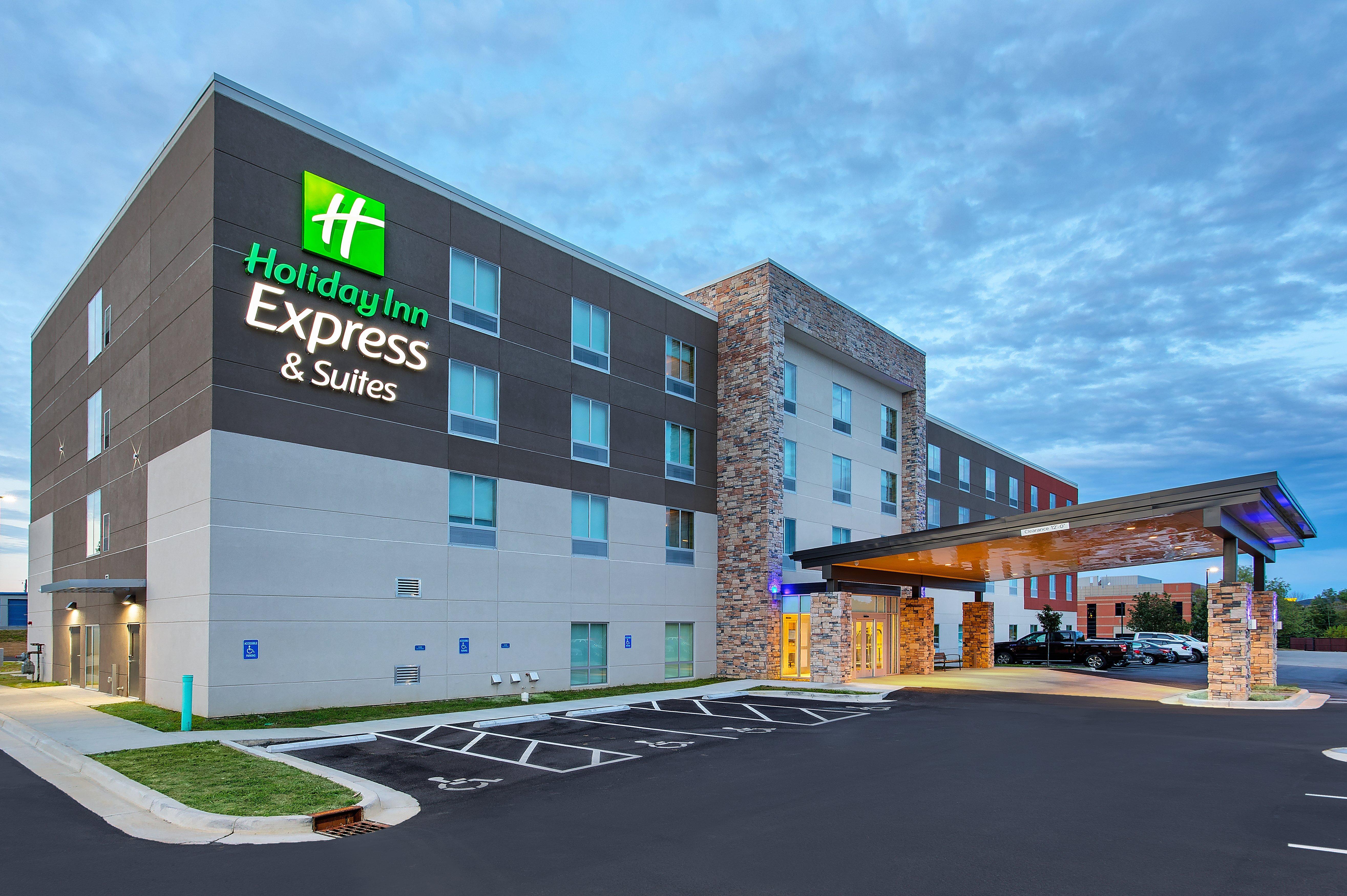 Holiday Inn Express & Suites - La Grange By Ihg מראה חיצוני תמונה